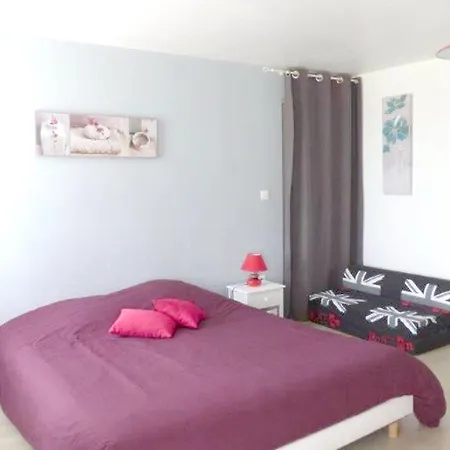 Maison De 4 Chambres Avec Piscine Privee Jardin Clos Et Wifi A Sozy